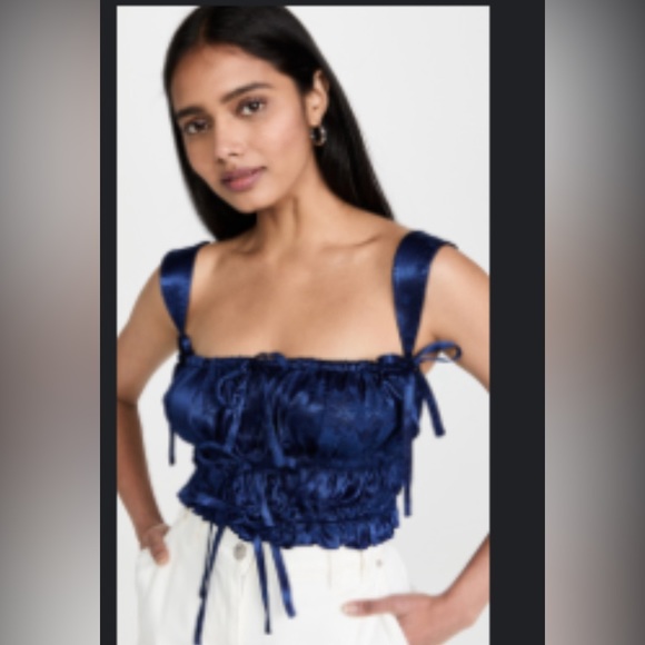 New crop top - Picture 1 of 5